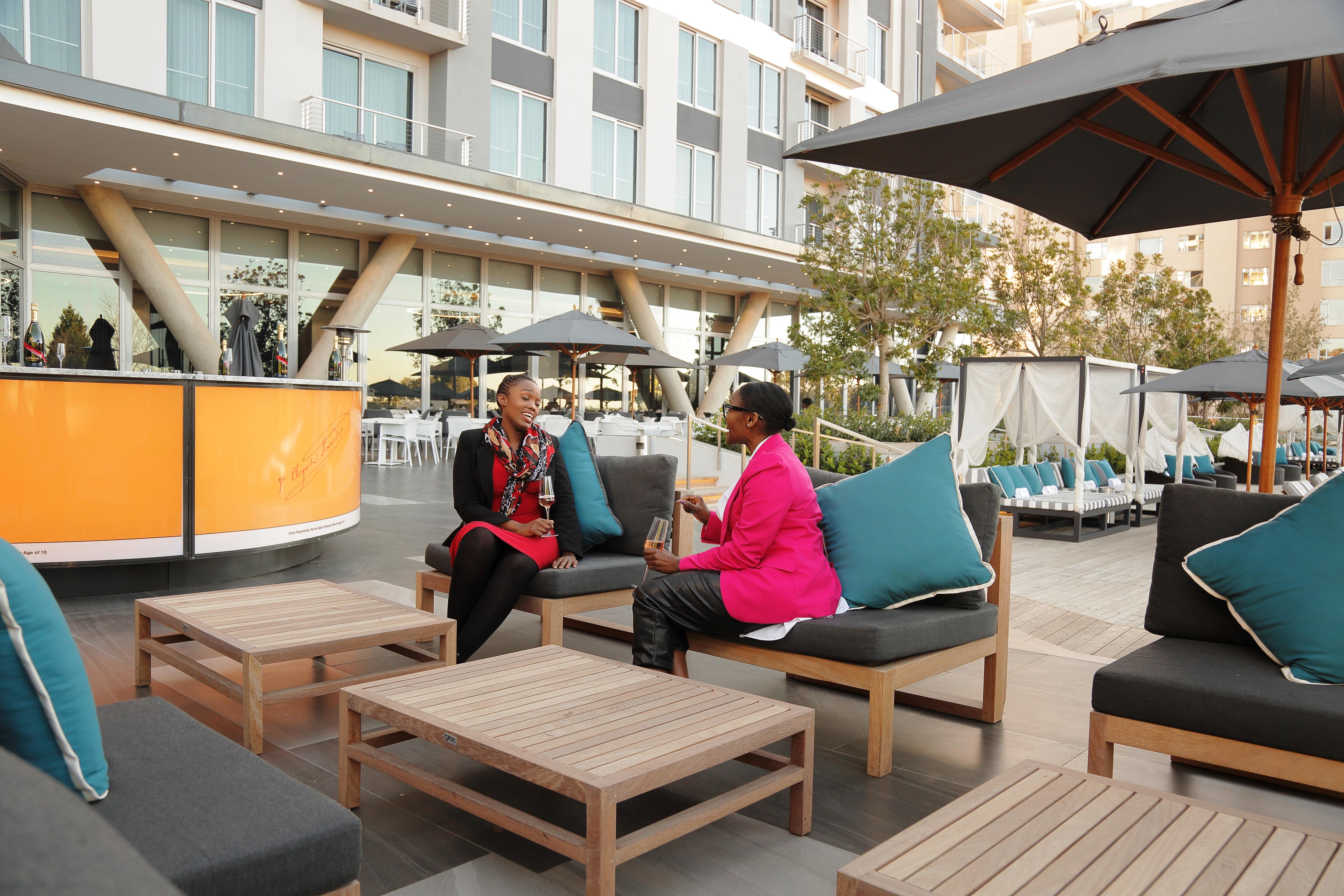 Capitol On The Park Hotel Joanesburgo Exterior foto